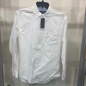 Tommy hillfiger med button up